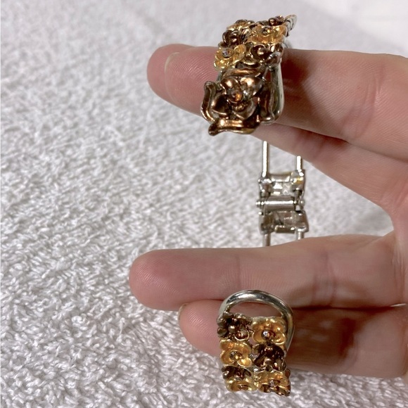 Vintage Floral Gold & Brown Tone Metal Bracelet - Picture 2 of 12